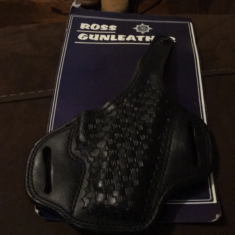 Ross gunleather